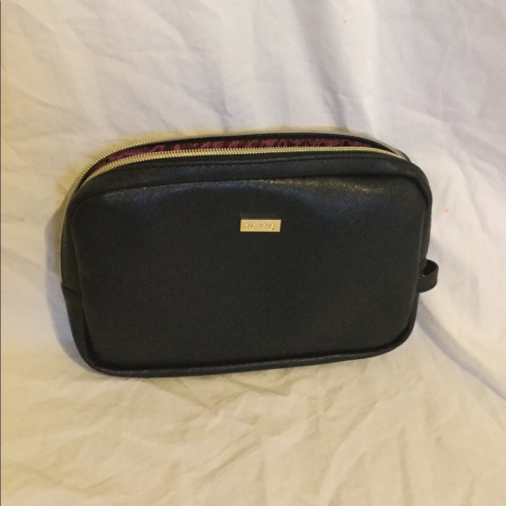 💫Tarte makeup bag💫
